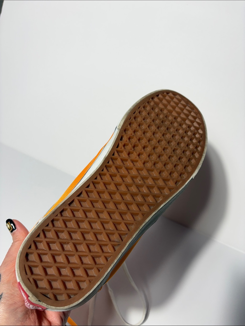 Vans Old Skool Low-Top Sneakers in Neon Orange and White - Picture 4 of 5